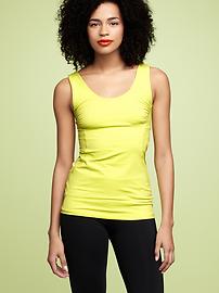 GapFit Featherweight Shirred Tank