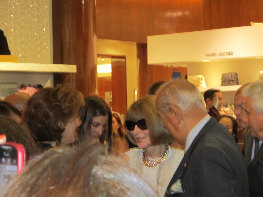 Anna Wintour and Oscar de la Renta at Saks Fifth Avenue