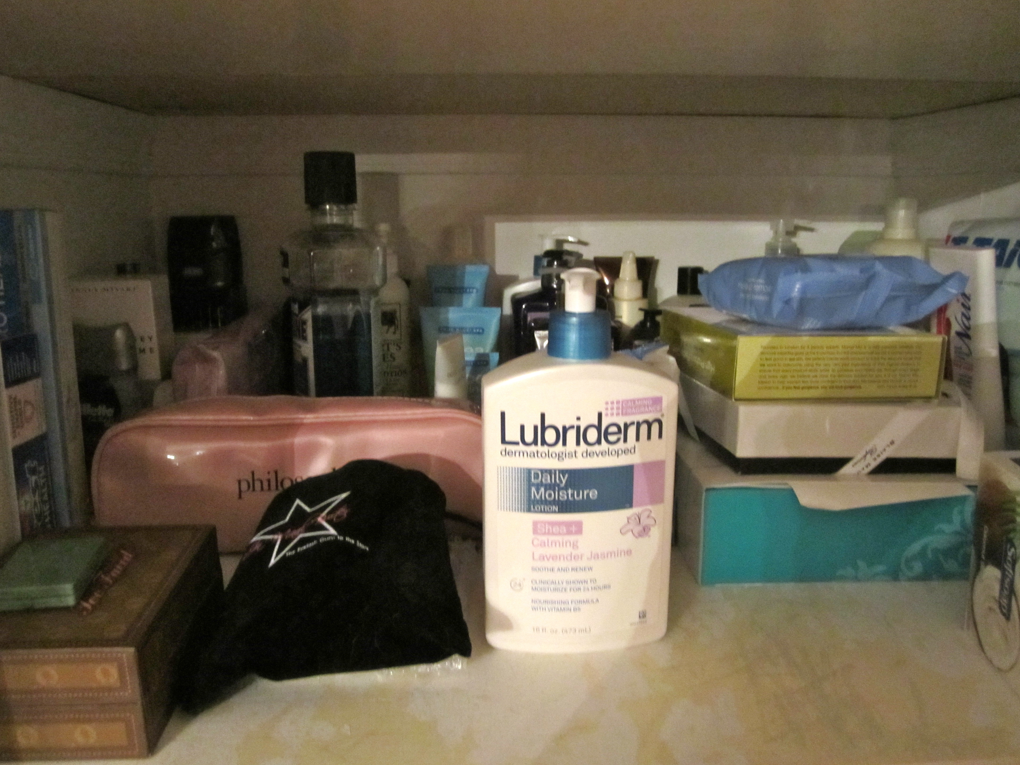 Lubriderm, Front and Center